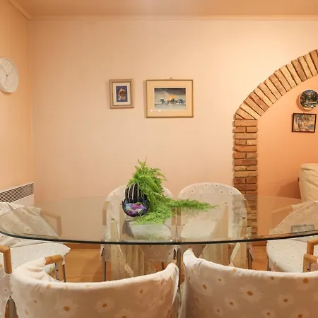 Zorica - 2 Bedroom Apartment In City Centar 公寓 扎达尔