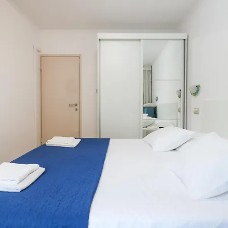 Zorica - 2 Bedroom In Centar Apartman Zadar