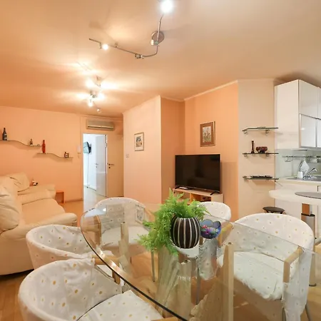 Zorica - 2 Bedroom In Centar Zadar