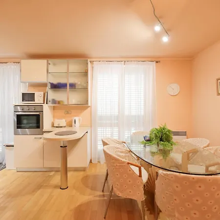 公寓 Zorica - 2 Bedroom Apartment In City Centar *