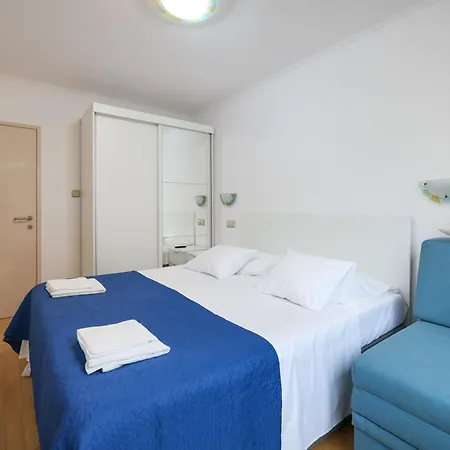 Апартаменты Zorica - 2 Bedroom In Centar Задар